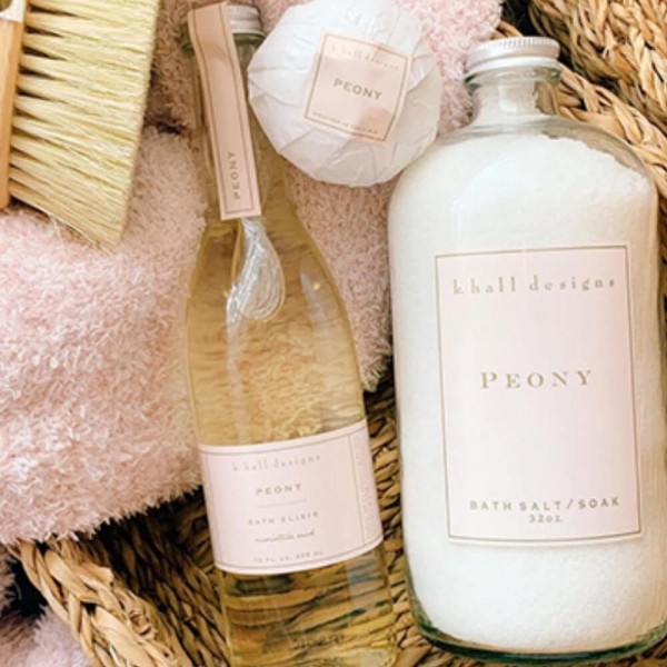 K. Hall Designs Peony 32oz Bath Soak K. Hall Designs Peony 32oz Bath Soak