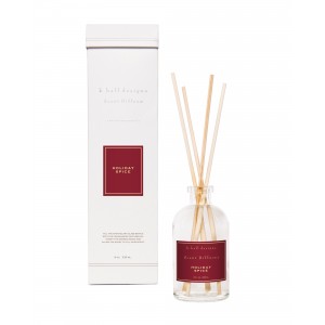 K. Hall Designs Holiday Spice 8oz Scented Reed Diffuser