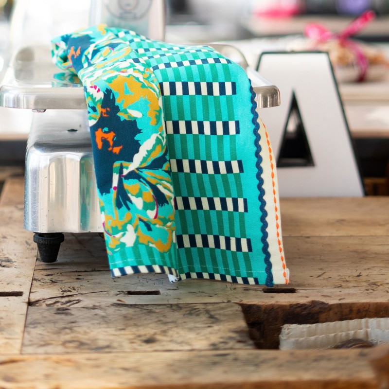 LRS Tea Towel - Lola A